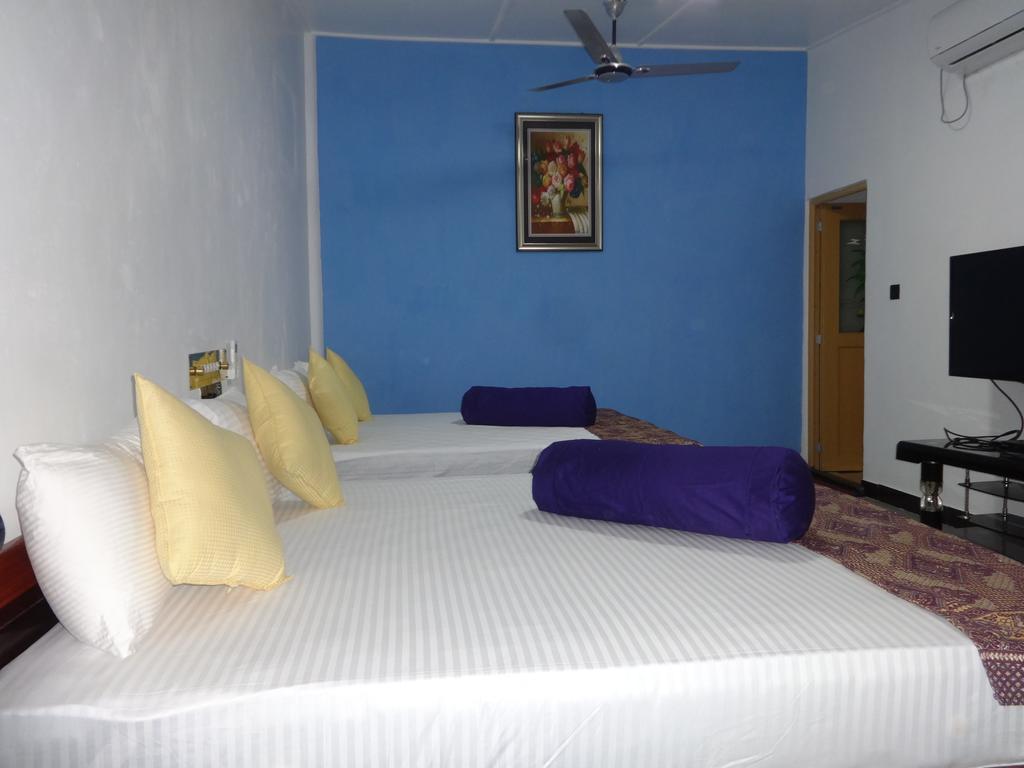 Dutch Bay Beach Cottages Trincomalee Exterior foto